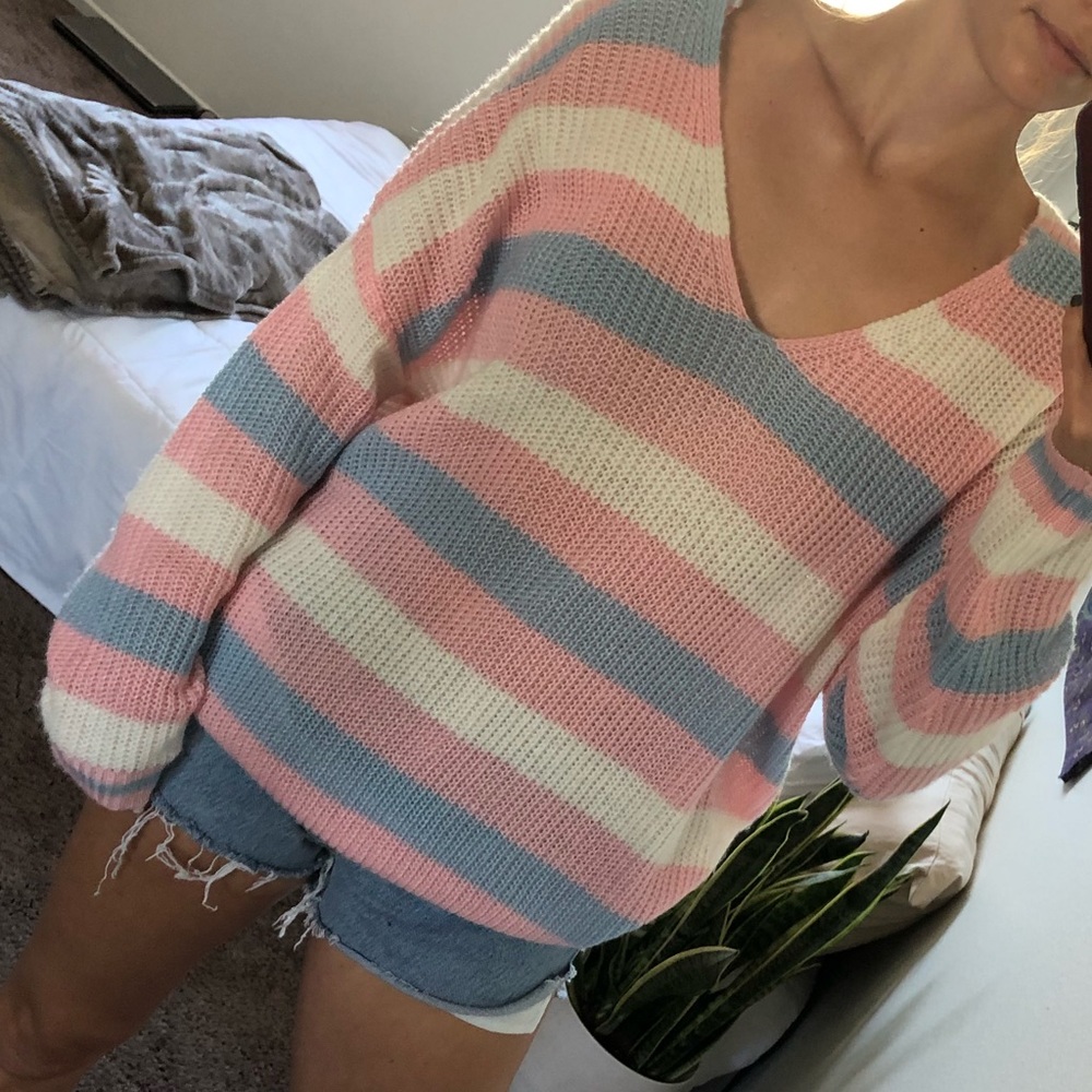 PinkLily Sweater